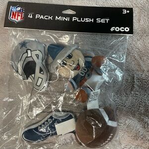 4 Pack Dallas Cowboy Plush Set